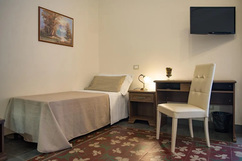 B&B Palazzo Tornabene Katanya Oda ve Kahvaltı